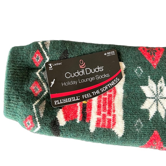 NEW Cuddl Duds Holiday Lounge Socks 3 Pack - Picture 2 of 6